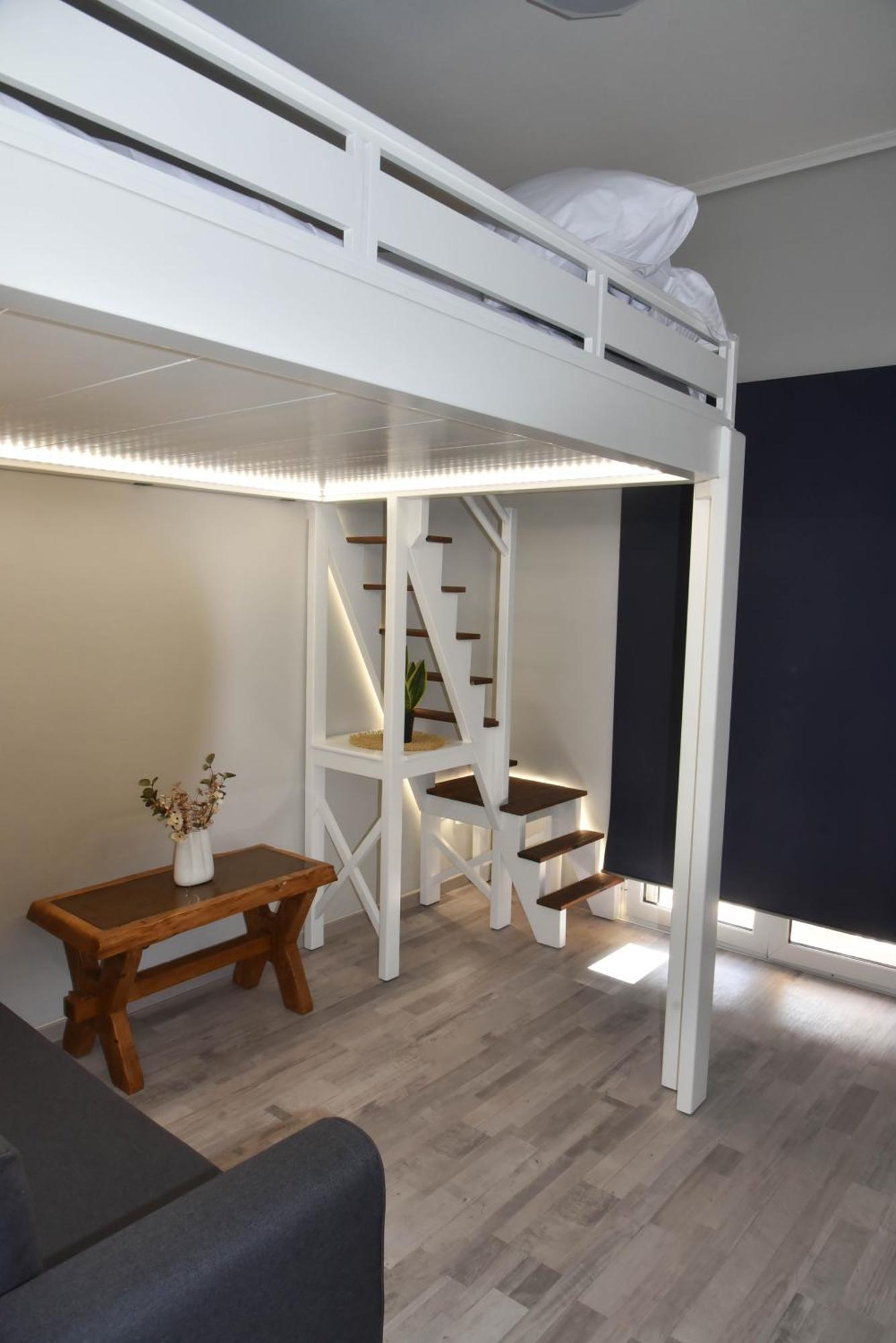 F K Apartment Artemida (Attica)